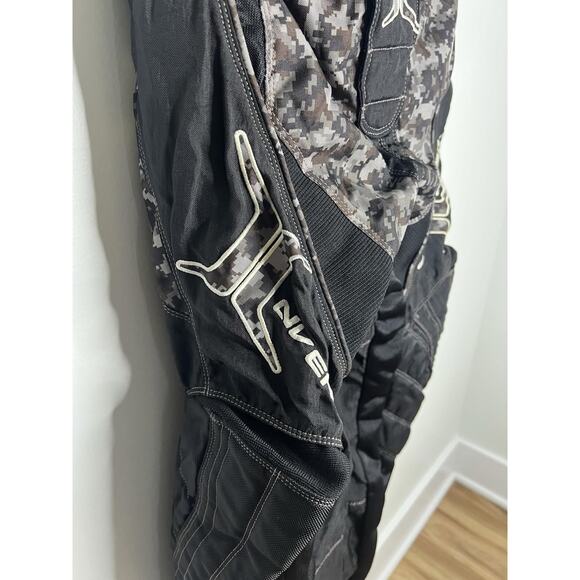 Empire Invert Adult Small 28-34 Adjustable Waist Paint Ball Pants - Picture 3 of 9